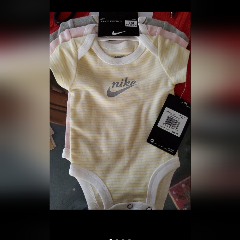 Nike BABY 3 pack onesies